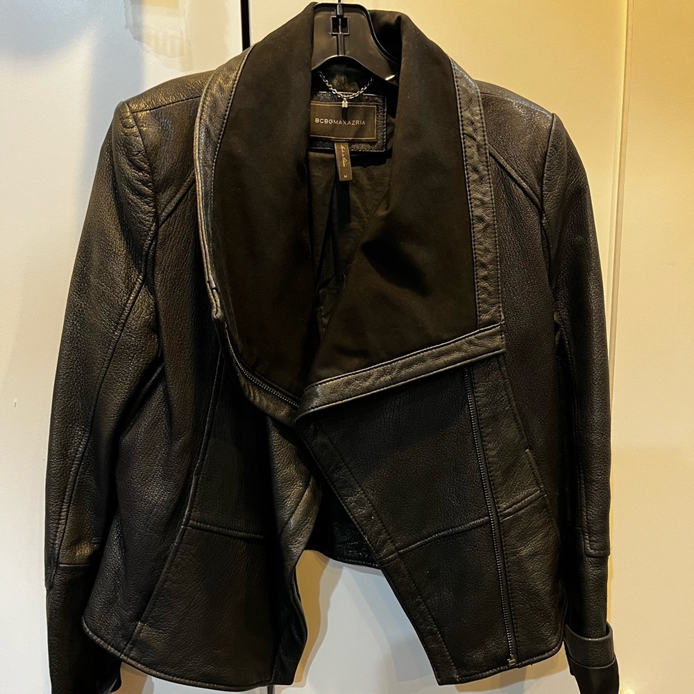 Black leather jacket women BCBG size M sweater coat BCBG maxazria